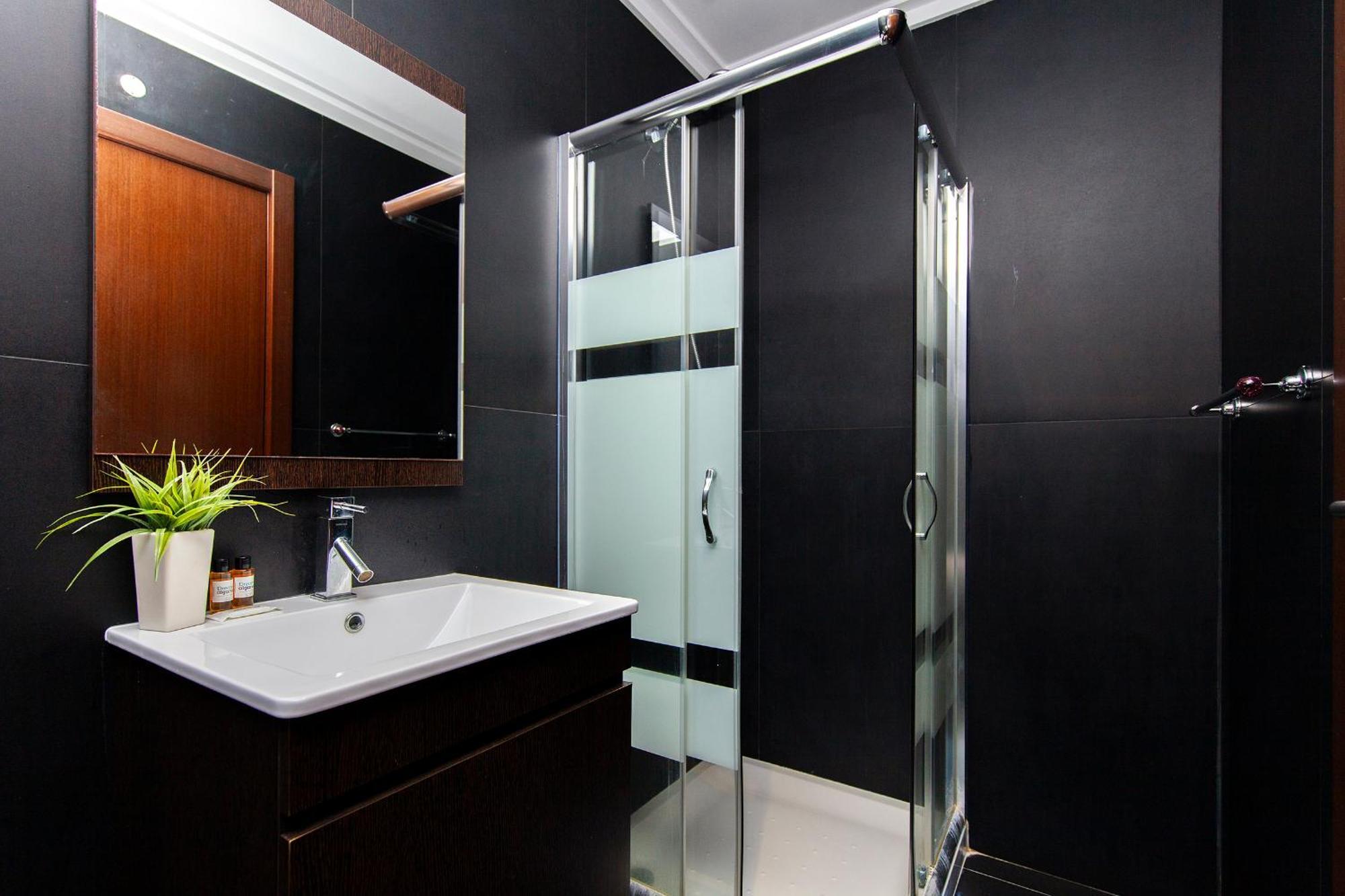 B04 - Luxury 2 Bed W Terrace Pool Daire Lagos Dış mekan fotoğraf