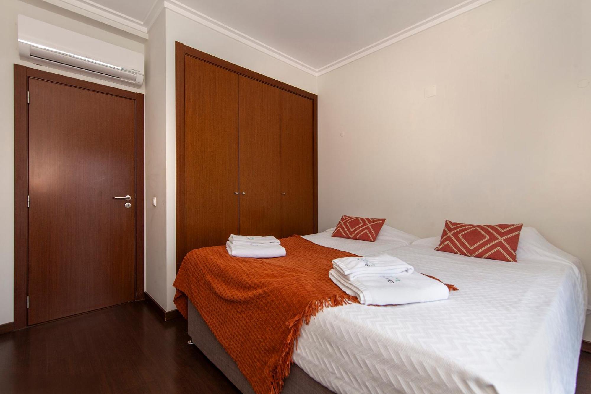 B04 - Luxury 2 Bed W Terrace Pool Daire Lagos Dış mekan fotoğraf